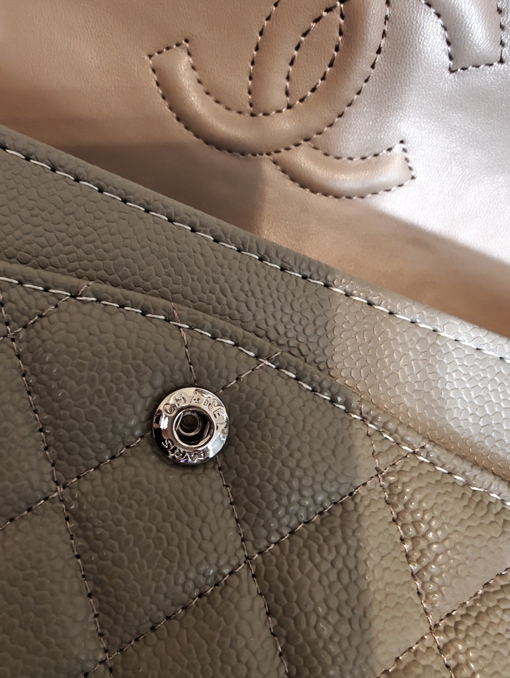 High Quality FASHION Bag - Picture 9 of 16